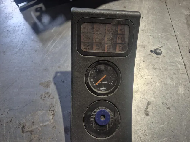 Bryterpanel/instrument Scania