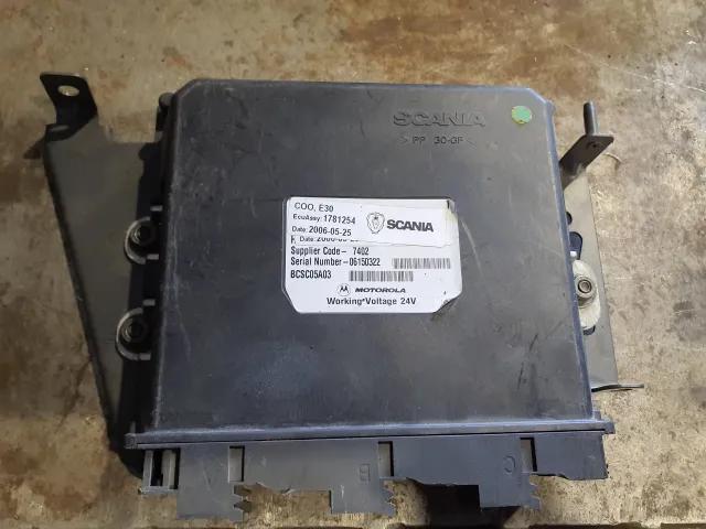 COO E30 1781254