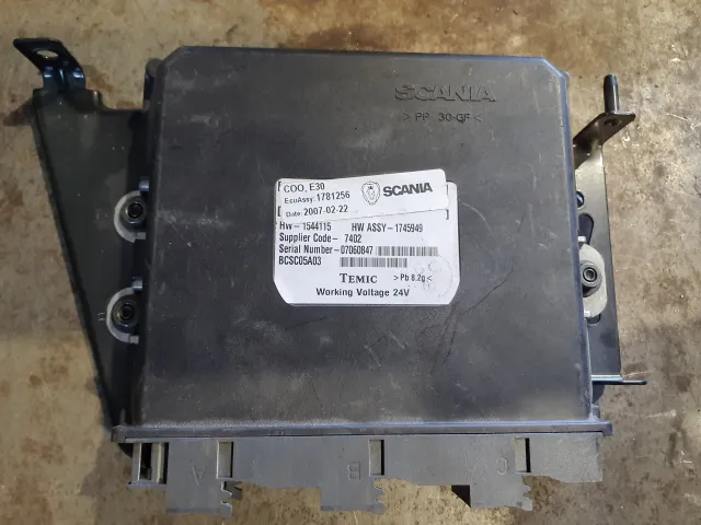 COO E30 1781256