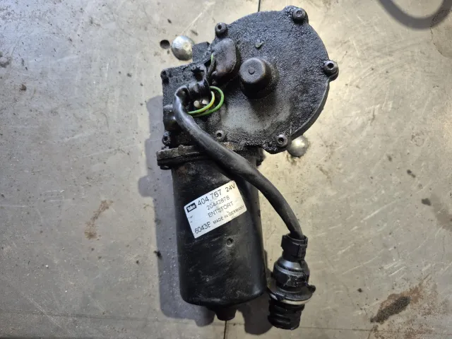 Viskermotor 404767 24V