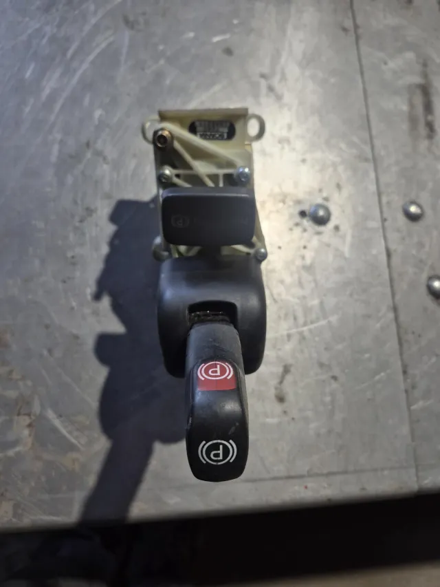 Bremsventil Scania 1548211