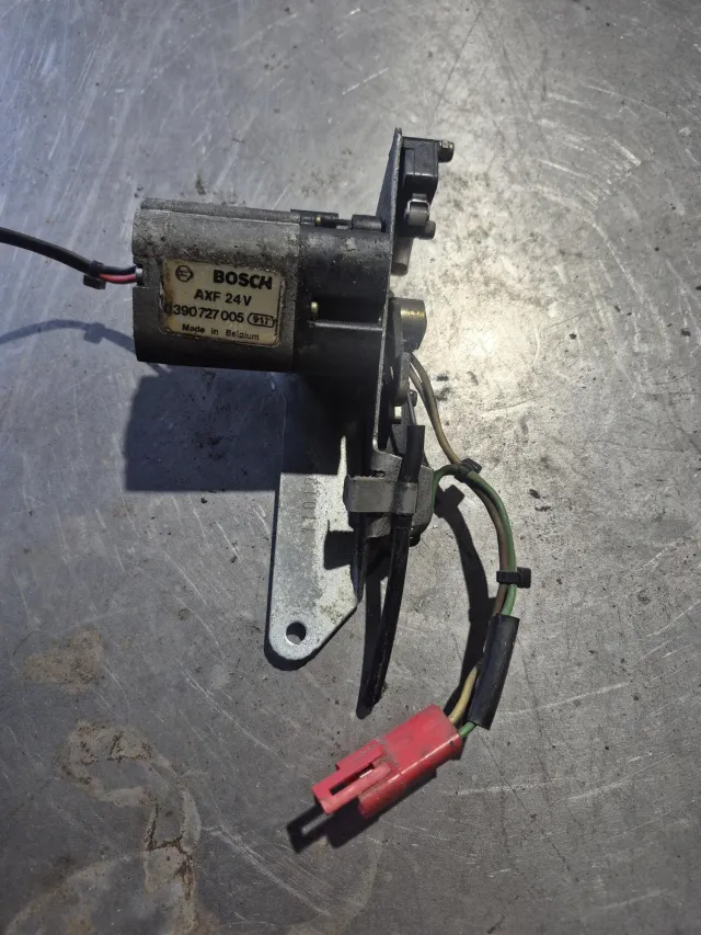 Elektro motor 0390727005 24V